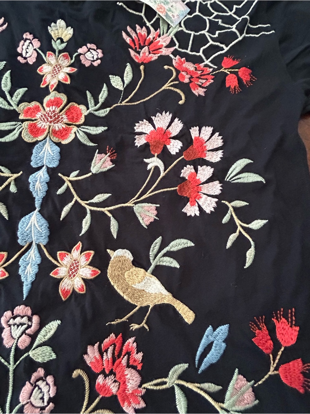 Johnny Was Clara Raw Detail Swing Floral & Bird Embroidered Black Tee NWT SZ M - Picture 8 of 14